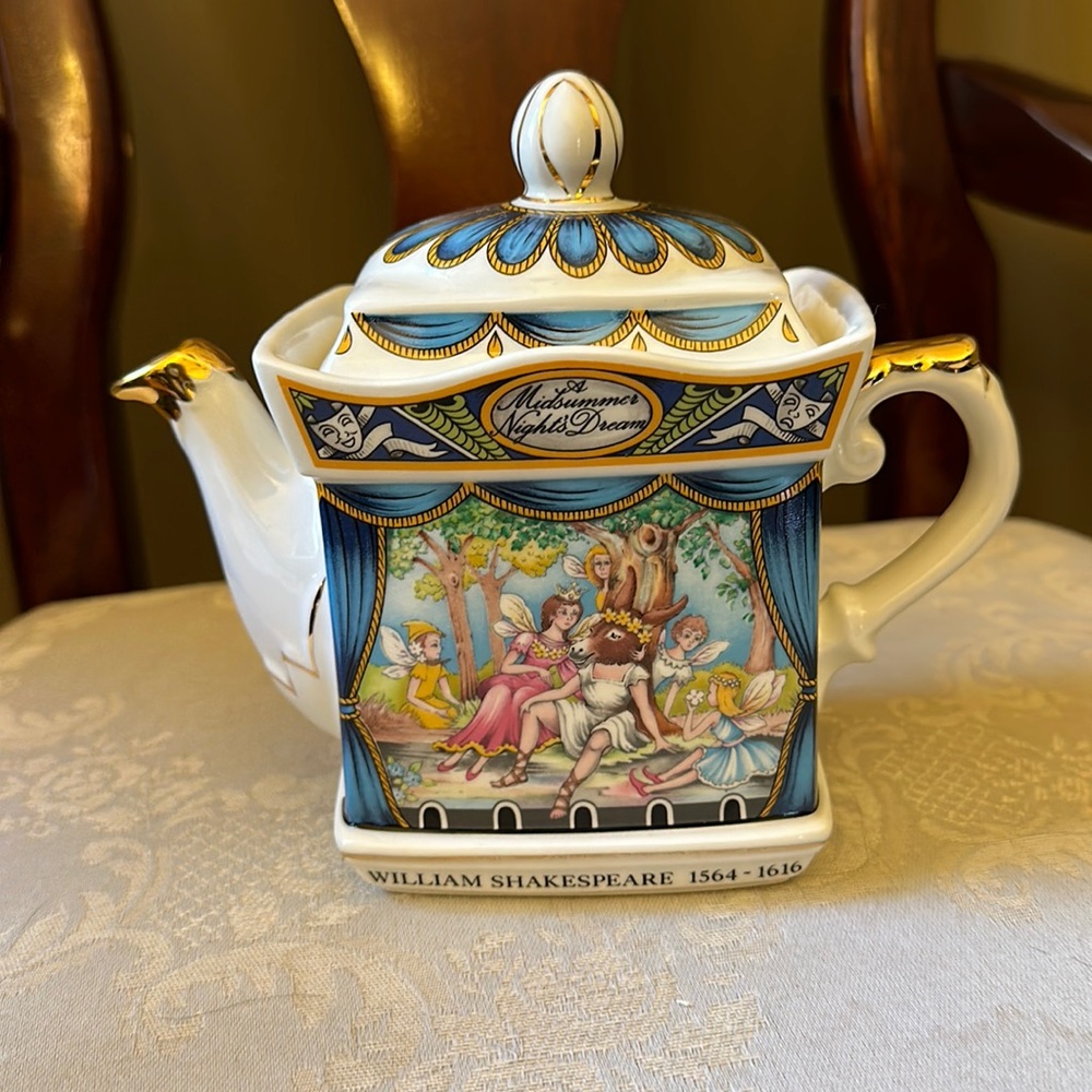 Vintage 1980s Sadler English Bone China Midsummer Night’s Dream teapot